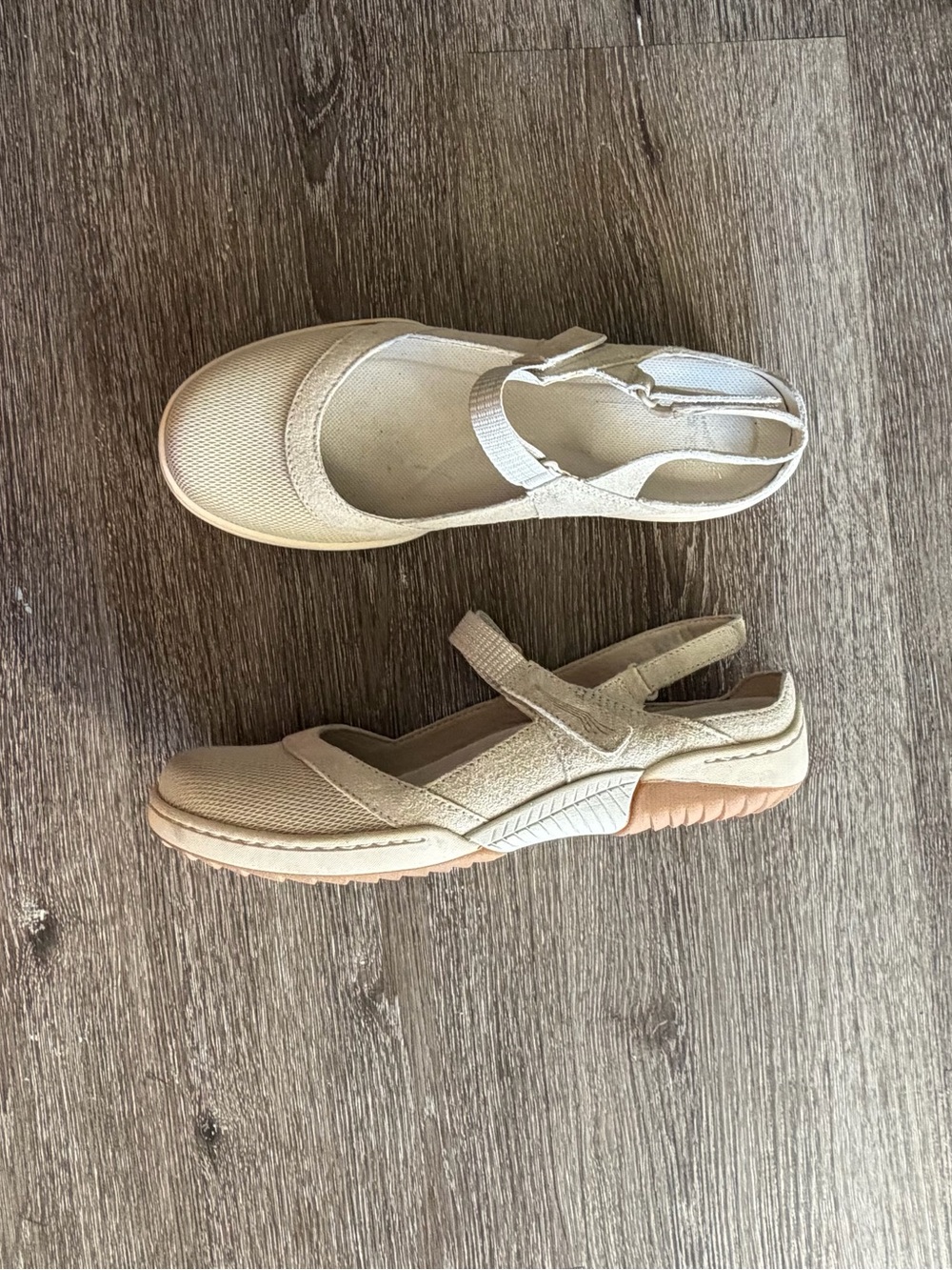Dansko Beige Mary Jane Slingback Sandals